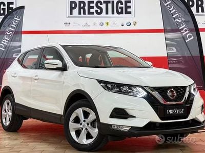 Usata Nissan Qashqai Tekna 116 CV (85 kW) 2018 Bianco SUV
