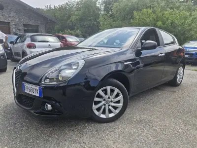 Usata Alfa Romeo Giulietta 120 CV (88 kW) 2018 Nero Utilitaria