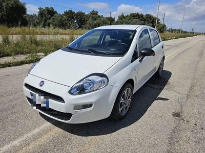 Usata Fiat Punto Easy 95 CV (69 kW) 2017 Bianco Furgone