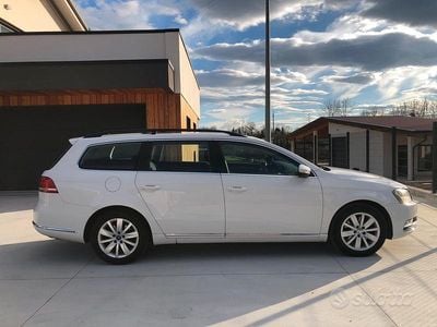 Usata VW Passat Comfortline 140 CV (102 kW) 2011 Bianco Station wagon