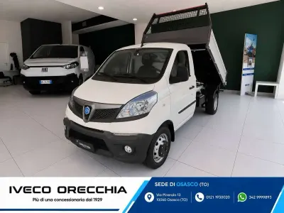 Nuova Piaggio Porter 102 CV (75 kW) 2025 Bianco
