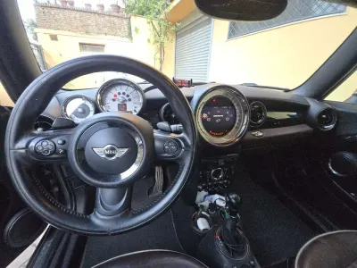 Usata Mini Cooper S Cabriolet 184 CV (135 kW) 2011 Cabrio