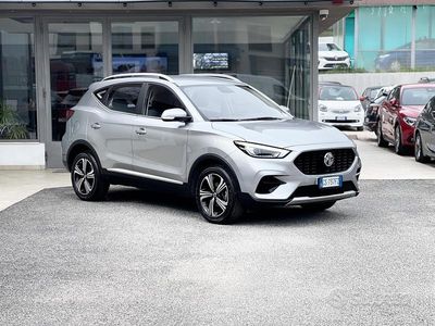 Usata MG ZS 106 CV (77 kW) 2024 Grigio SUV