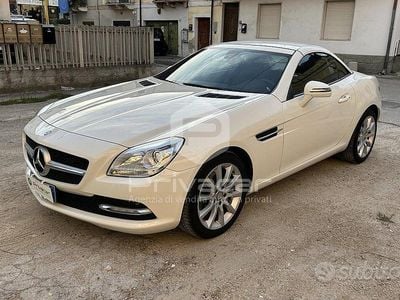 Usata Mercedes SLK200 184 CV (135 kW) 2012 Bianco Cabrio