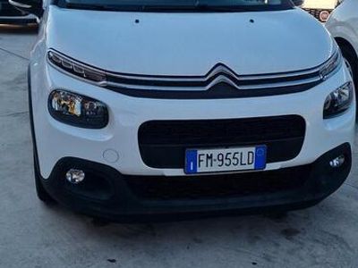 Begagnad Citroën C3 Shine 99 HK (72 kW) 2017 Vit Halvkombi