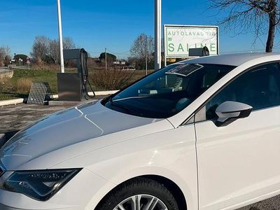 Usata Seat Leon XCELLENCE 115 CV (84 kW) 2017 Bianco Berlina