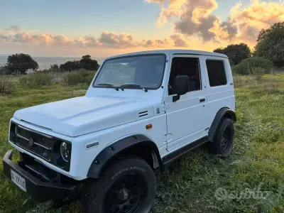 Usata Suzuki Samurai 69 CV (50 kW) 1993 Bianco SUV