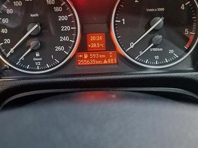 Usata BMW 320 184 CV (135 kW) 2011 Grigio Berlina