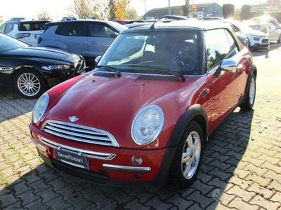 Usata Mini Cooper Cabriolet 90 CV (66 kW) 2006 Rosso Cabrio