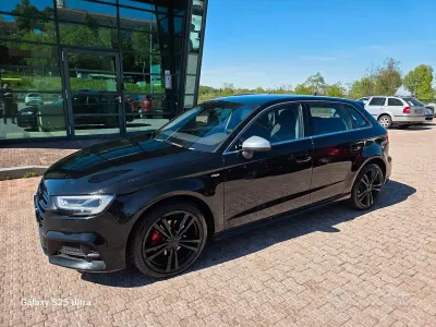 Usata Audi A3 S-Line 116 CV (85 kW) 2019 Nero Berlina