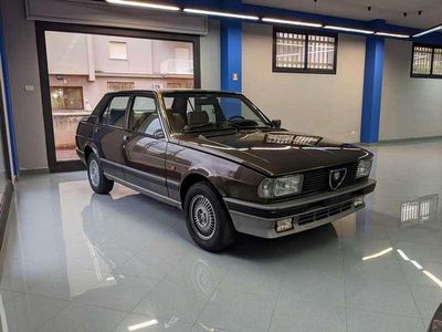 Usata Alfa Romeo Giulietta 109 CV (80 kW) 1984 Ar 543 Utilitaria