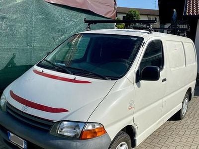 Usata Toyota HiAce 90 CV (66 kW) 2001 Bianco
