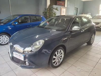 Usata Alfa Romeo Giulietta Super 120 CV (88 kW) 2016 Grigio Utilitaria