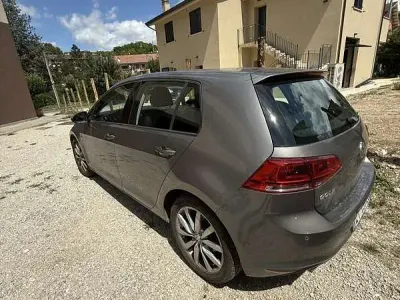 Usata VW Golf VII Highline 150 CV (110 kW) 2014 Berlina