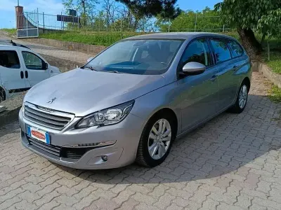 Usata Peugeot 308 Business-Line 120 CV (88 kW) 2016 Grigio Station wagon
