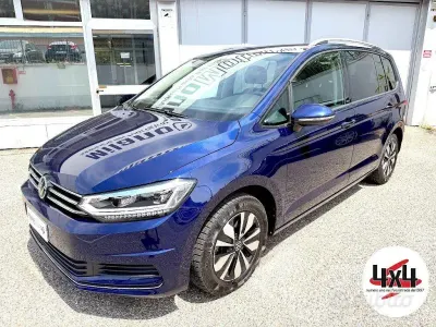 Usata VW Touran Move 150 CV (110 kW) 2024 Bluazzurro Monovolume