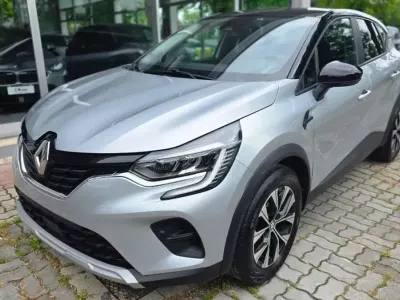 Usata Renault Captur Evolution 101 CV (74 kW) 2023 Argento tetto nero SUV