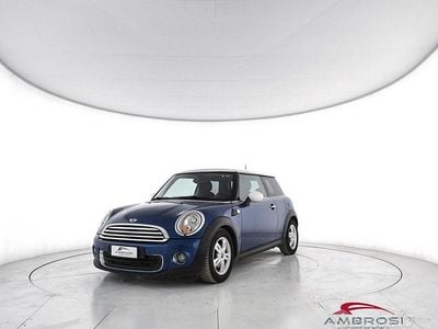Usata Mini Cooper D 108 CV (79 kW) 2007 Blu Utilitaria