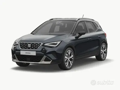 Usata Seat Arona Xperience 95 CV (69 kW) 2024 Grigio SUV