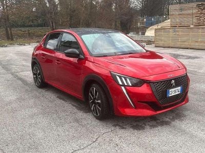 Usata Peugeot 208 GT 101 CV (74 kW) 2021 Rosso Utilitaria
