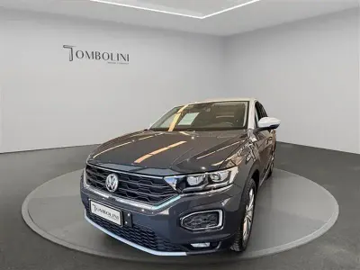 Usata VW T-Roc Style 116 CV (85 kW) 2019 Grigio SUV