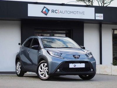 Celestite grey Usata 2024 Toyota Aygo X Active SUV | 14.950 € (Buon prezzo)