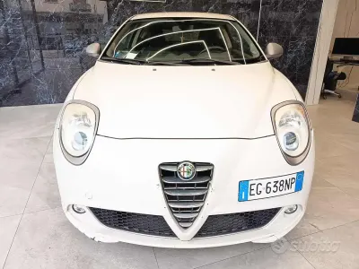 Usata Alfa Romeo MiTo Distinctive 105 CV (77 kW) 2011 Bianco Utilitaria
