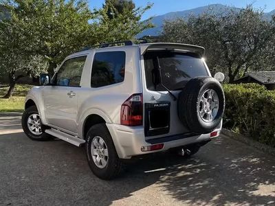 Usata Mitsubishi Pajero 115 CV (84 kW) 2003 Grigio SUV