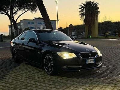 Usata BMW 320 177 CV (130 kW) 2010 Nero Coupé