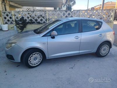 Usata Seat Ibiza 85 CV (62 kW) 2009 Grigio Utilitaria