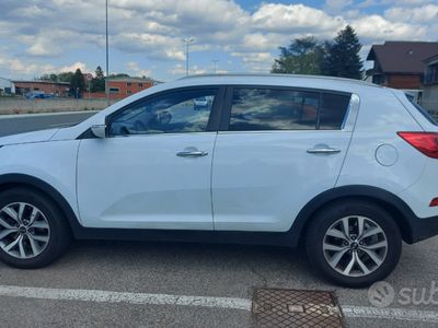 usata Kia Sportage 2016 GPL bianca 1600 2WD Cool