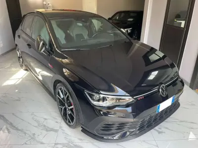 Usata VW Golf VIII GTI Clubsport 300 CV (220 kW) 2022 Nero Berlina