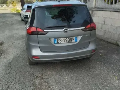 Usata Opel Zafira Tourer Cosmo 150 CV (110 kW) 2013 Grigio Monovolume