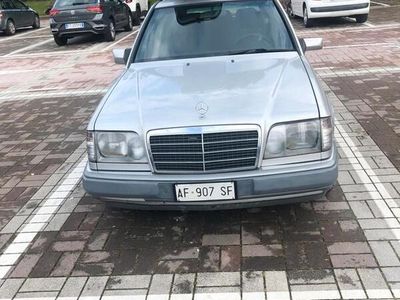 usata Mercedes 200 de w 125