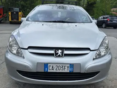 Usata Peugeot 307 109 CV (80 kW) 2002 Argento Berlina