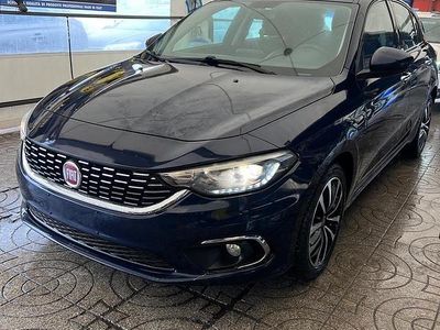 Usata Fiat Tipo Easy 95 CV (69 kW) 2017 Blu Berlina