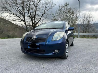 usata Toyota Yaris 1.4d4d UNICOPROPRIETARIO 2007