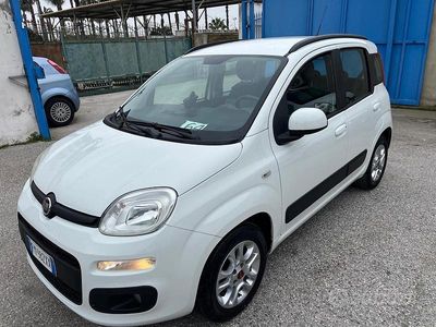Usata Fiat Panda Lounge 69 CV (50 kW) 2018 Bianco Utilitaria