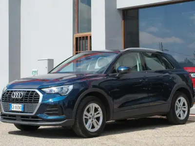 Usata Audi Q3 Business 190 CV (139 kW) 2020 Blu cosmos metallizzato SUV