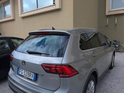 Usata VW Tiguan Business 150 CV (110 kW) 2017 Grigio SUV