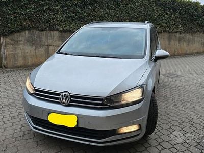 Usata VW Touran 110 CV (80 kW) 2016 Grigio Monovolume