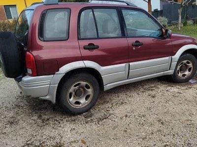 Usata Suzuki Grand Vitara 87 CV (63 kW) 2000 Rosso SUV