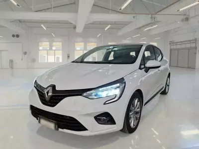 Usata Renault Clio V Business 85 CV (62 kW) 2020 Berlina