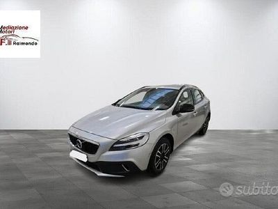 Bianco Usata 2019 Volvo V40 Plus Berlina | 15.999 € (Buon prezzo)