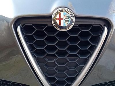 Usata Alfa Romeo Giulietta 105 CV (77 kW) 2015 Grigio Berlina