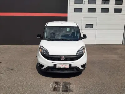 Usata Fiat Doblò 95 CV (69 kW) 2017 Bianco Monovolume