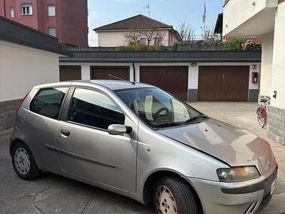 Usata Fiat Punto 2002 Utilitaria