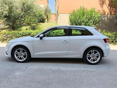 Usata Audi A3 Ambition 105 CV (77 kW) 2013 Bianco Berlina