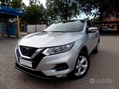 Begagnad Nissan Qashqai Acenta 110 HK (80 kW) 2018 Grå SUV