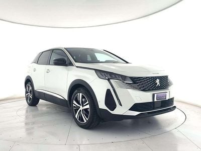 Usata Peugeot 3008 Allure 131 CV (96 kW) 2022 Bianco perlato SUV